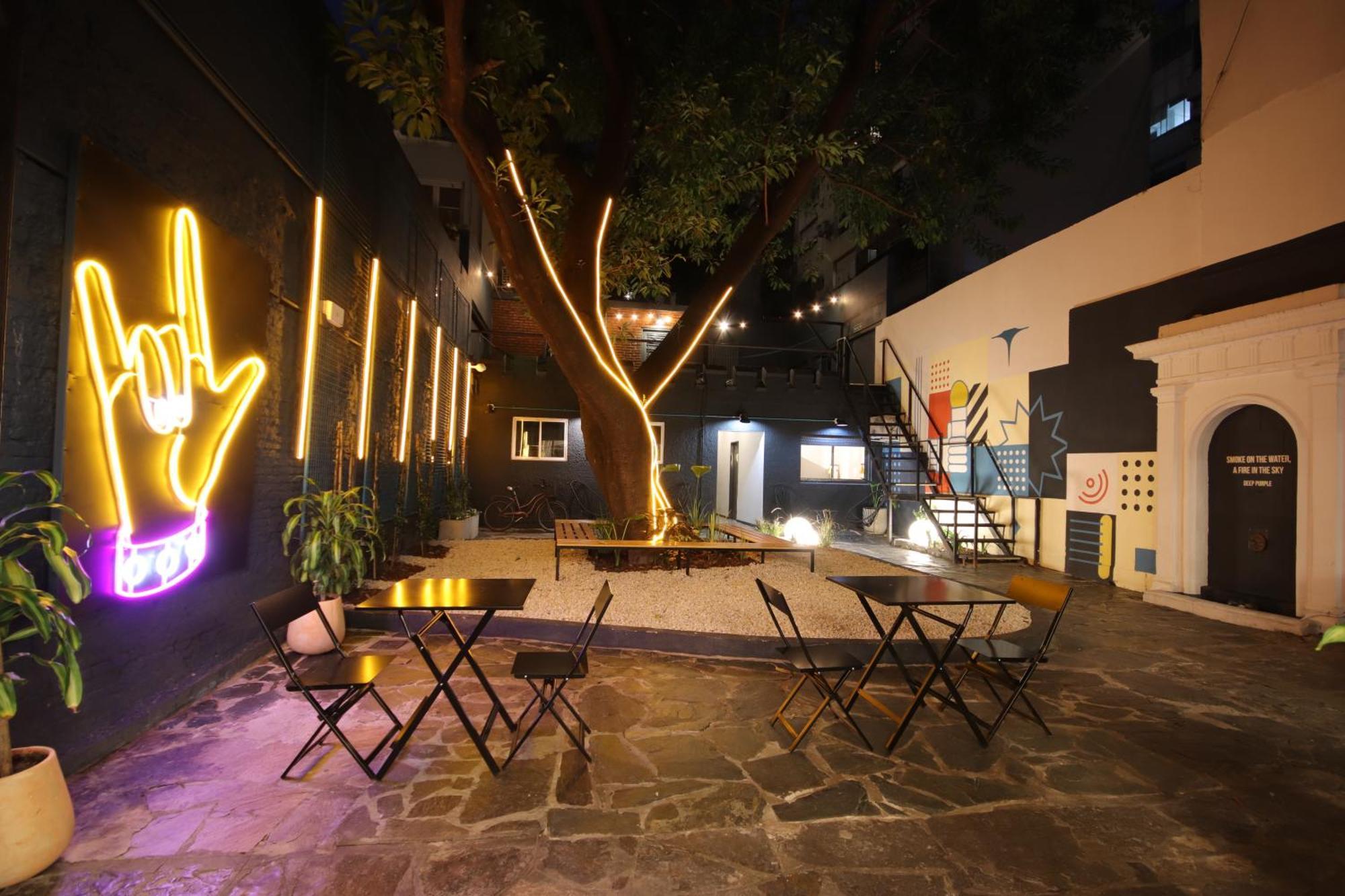 Play Hostel Garden Buenos Aires Esterno foto
