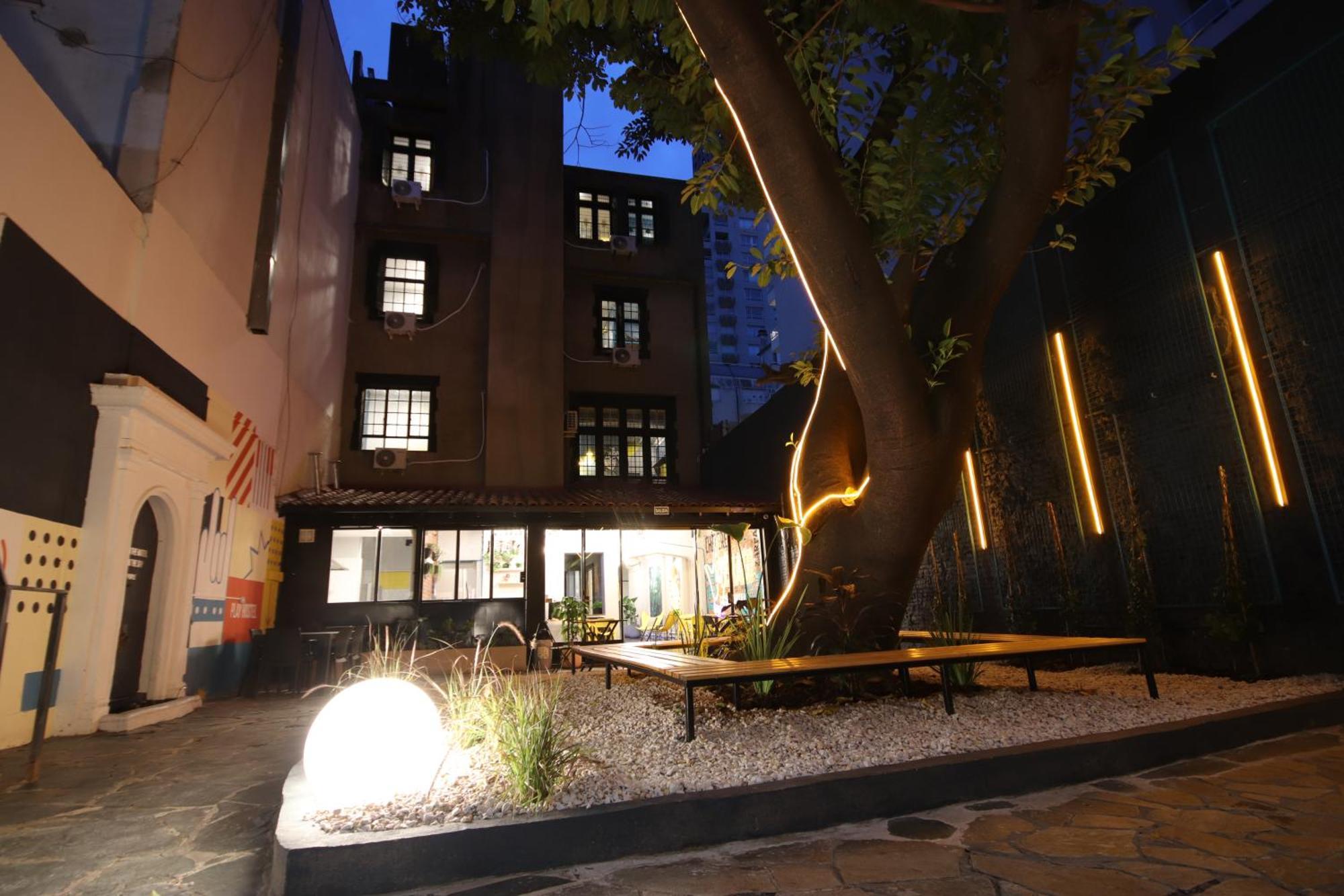 Play Hostel Garden Buenos Aires Esterno foto